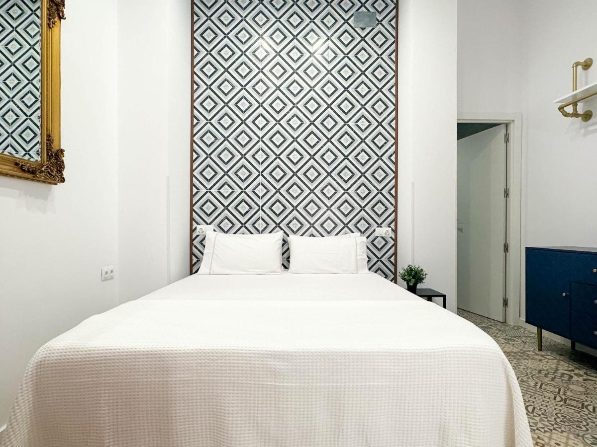 Capitan Rueda Apartments Alicante - Parking 10 Euros Per Day Exteriör bild