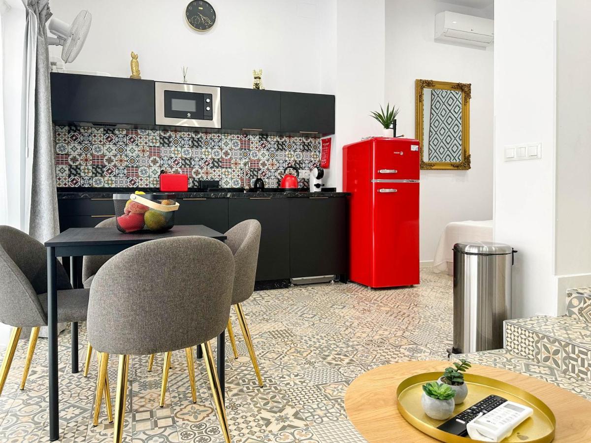 Capitan Rueda Apartments Alicante - Parking 10 Euros Per Day Exteriör bild