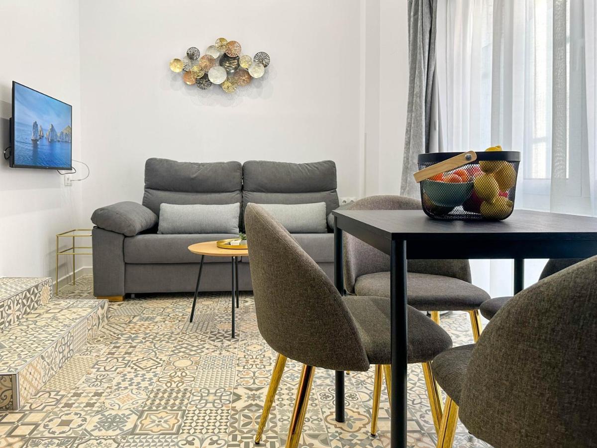 Capitan Rueda Apartments Alicante - Parking 10 Euros Per Day Exteriör bild